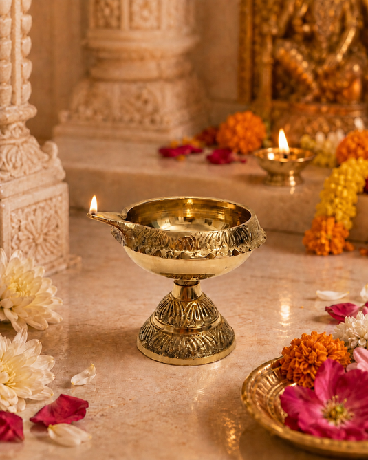 Brass Kuber Stand Pedestal Diya Oil Lamp